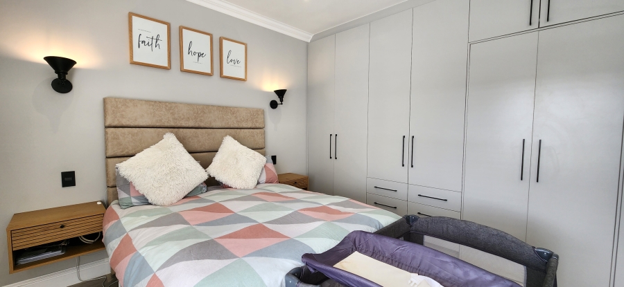 To Let 2 Bedroom Property for Rent in Parklands North Western Cape